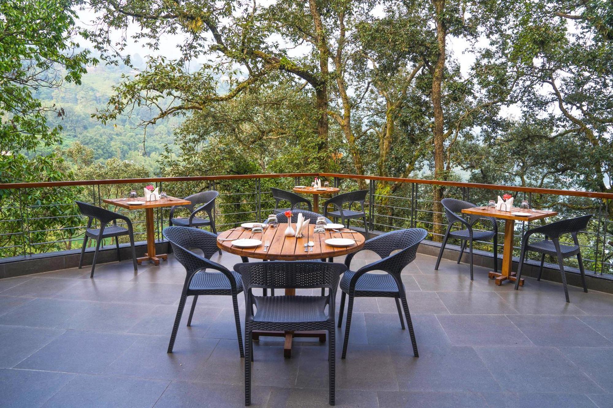 The Rosefinch Sarovar Portico Bhīm Tāl エクステリア 写真
